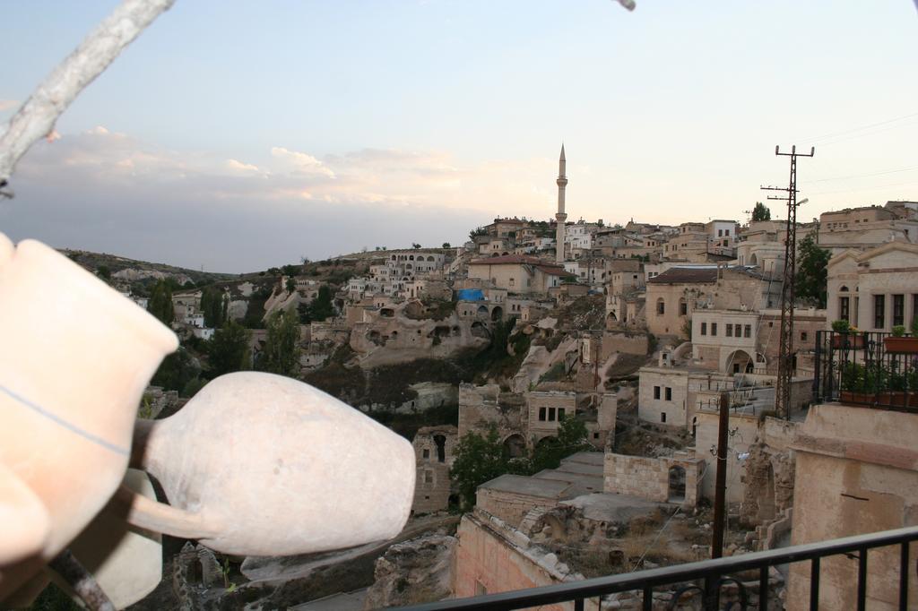 Babayan Evi Cave Hotel Ürgüp Bagian luar foto