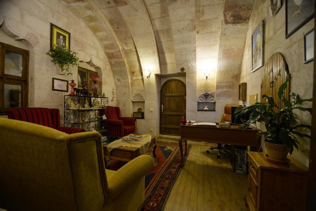 Babayan Evi Cave Hotel Ürgüp Bagian luar foto