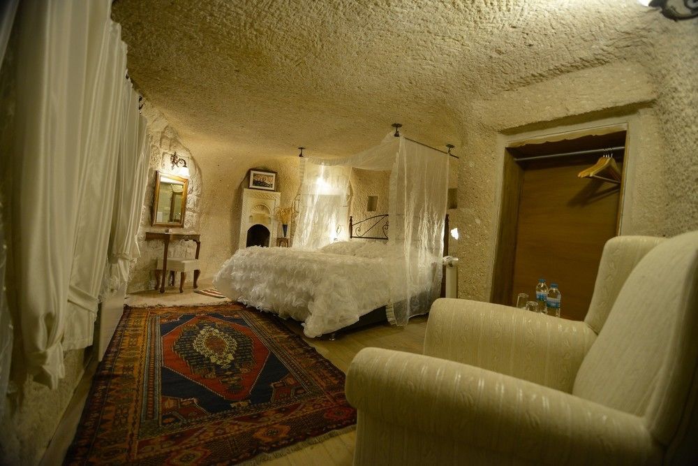 Babayan Evi Cave Hotel Ürgüp Bagian luar foto