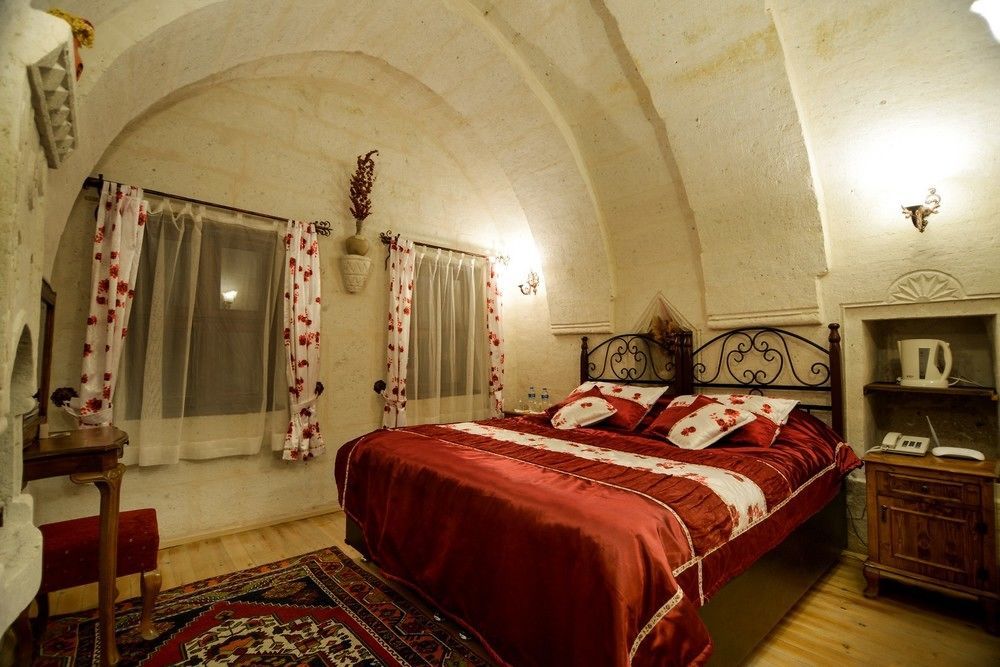 Babayan Evi Cave Hotel Ürgüp Bagian luar foto