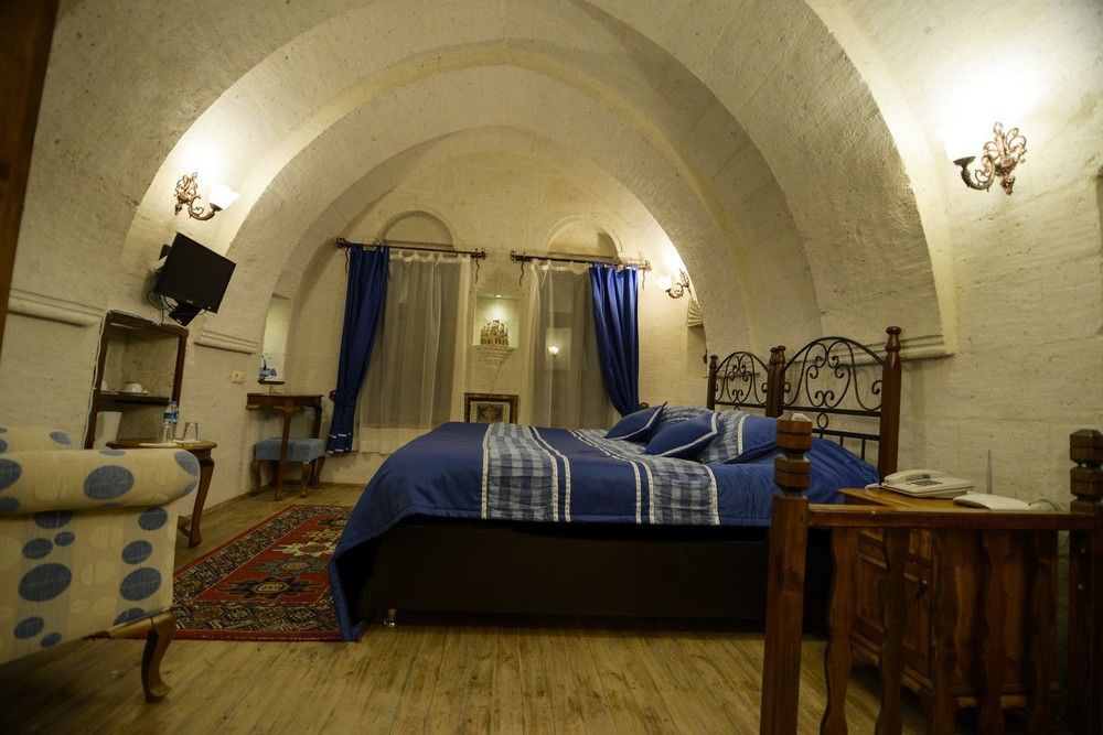 Babayan Evi Cave Hotel Ürgüp Bagian luar foto